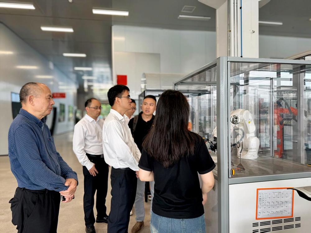 6-企业介绍库卡学院培训的产品