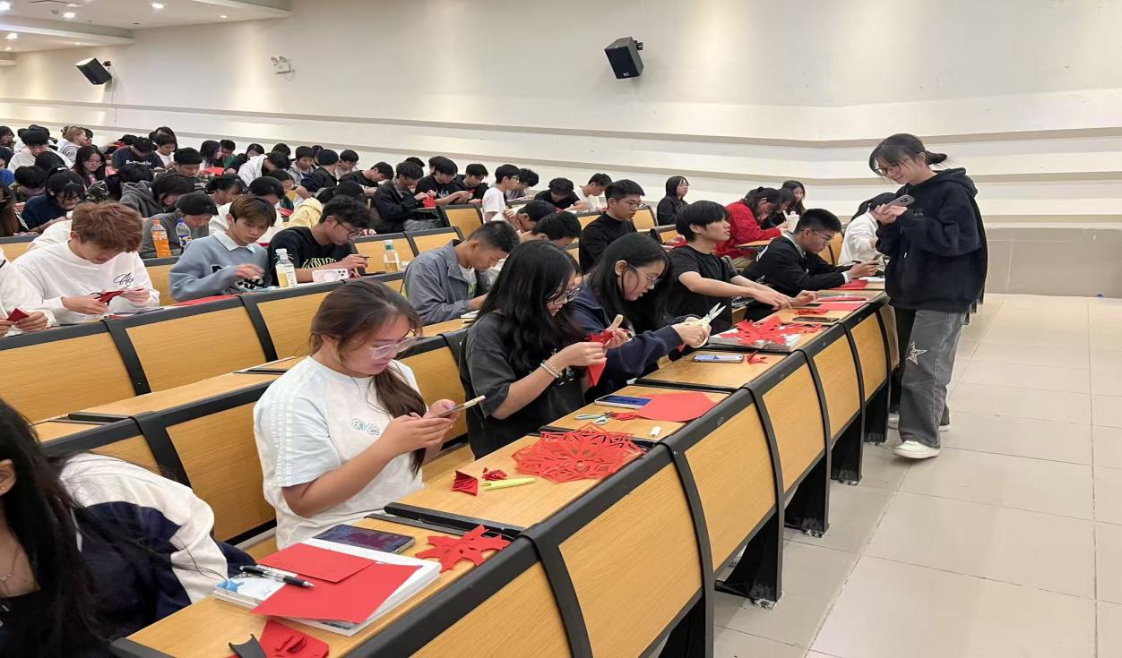 305b35663d0b3ecc8c8631c0a81833e5