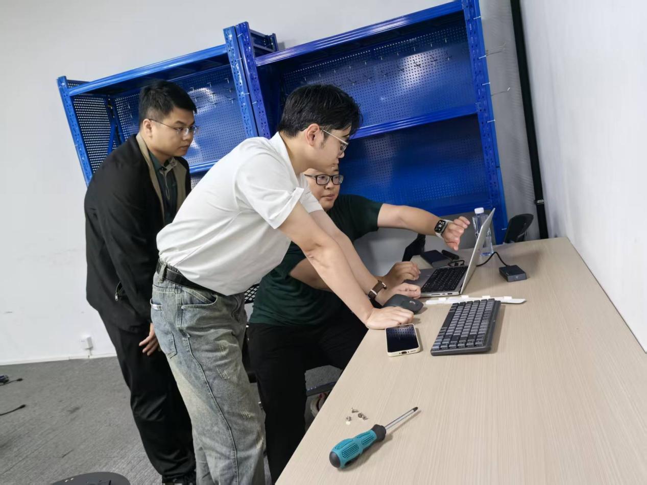 d03431281eb974a024d1773f1b8b06ae